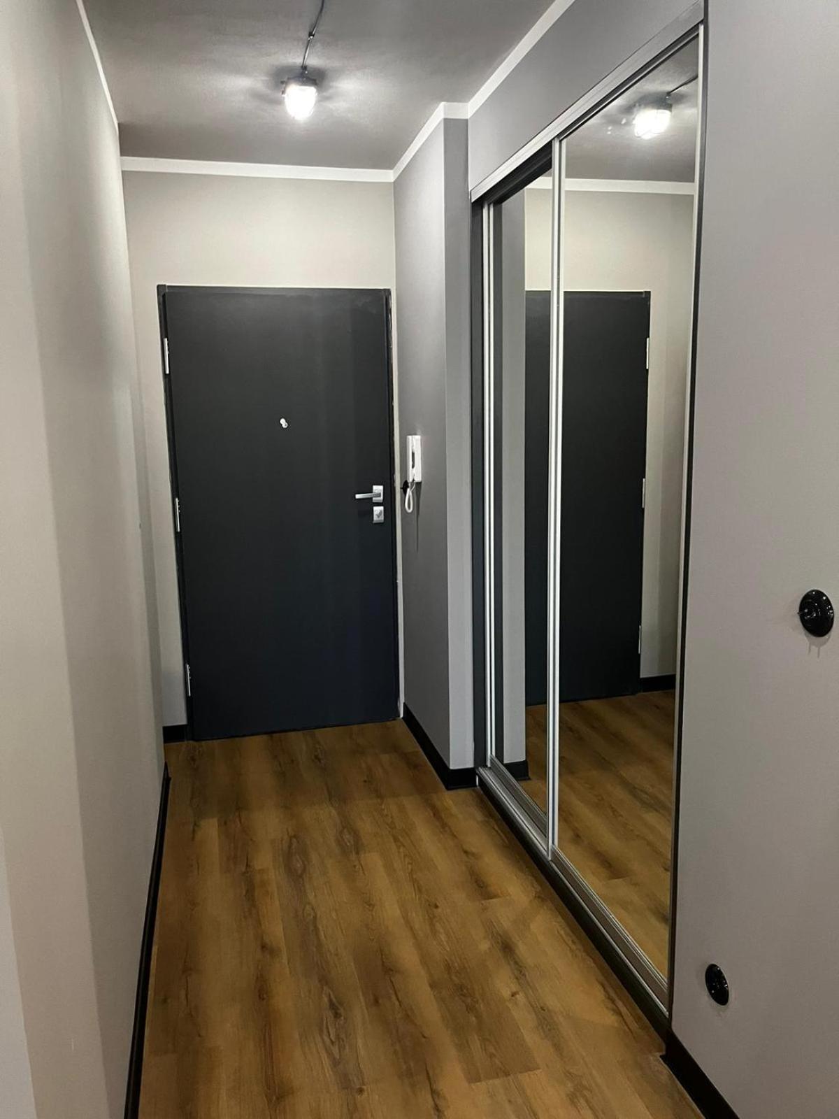 Apartament Z Widokiem Na Stadion Styl Industrialny Jedyny Taki Check In 24 H Poznań Eksteriør bilde