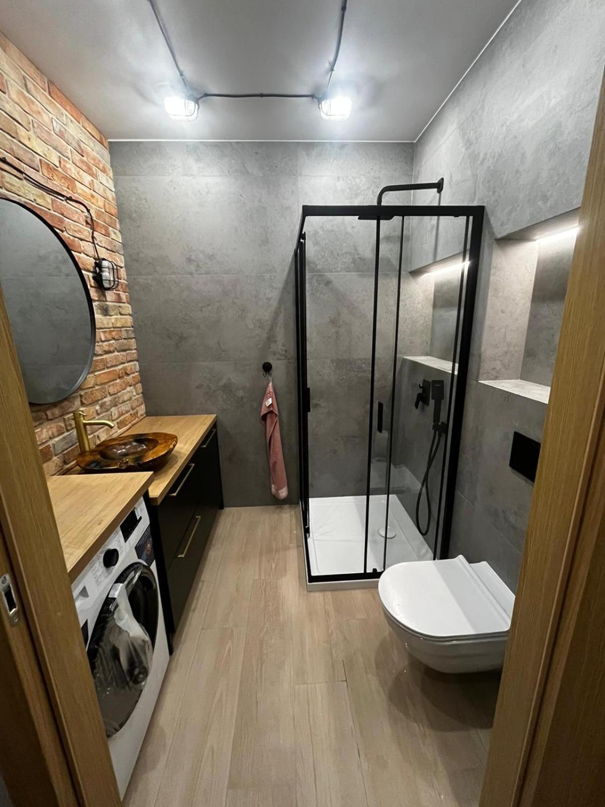 Apartament Z Widokiem Na Stadion Styl Industrialny Jedyny Taki Check In 24 H Poznań Eksteriør bilde